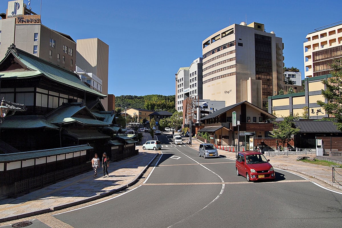 愛媛県「道後温泉」