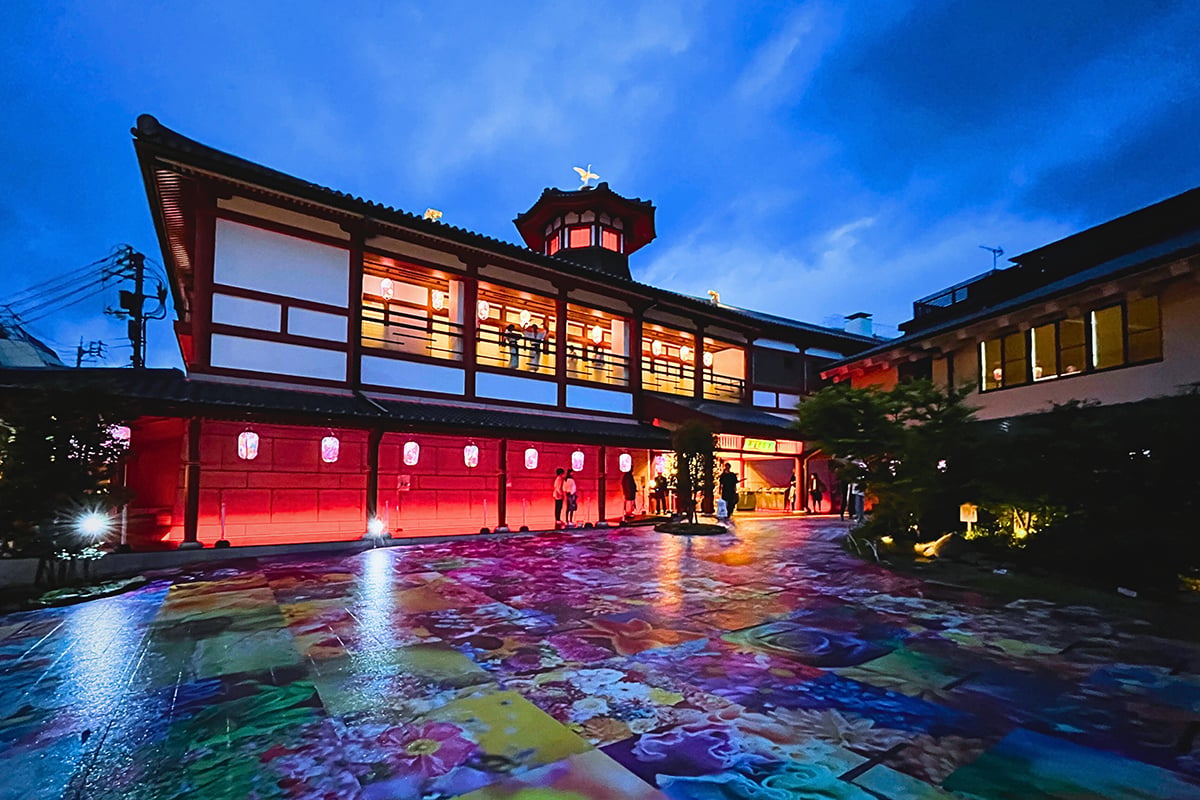 愛媛県「道後温泉」