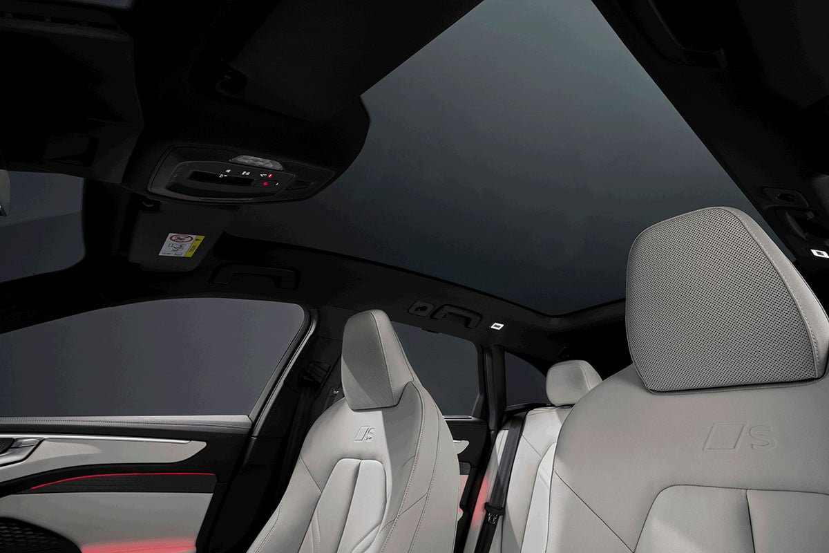 アウディ新型「A6アバント」