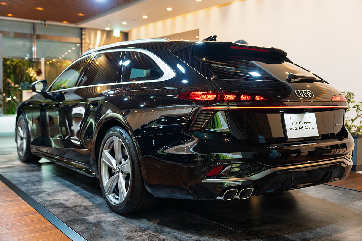 アウディ新型「A6アバント」