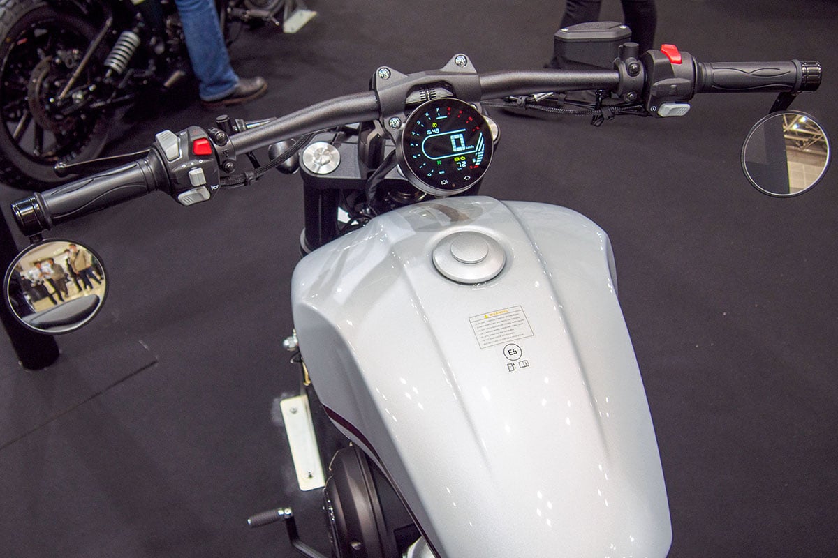 モルビデリ「C252V」