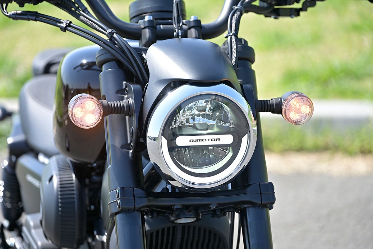 QJモーター「SRV 250A（AMT）」