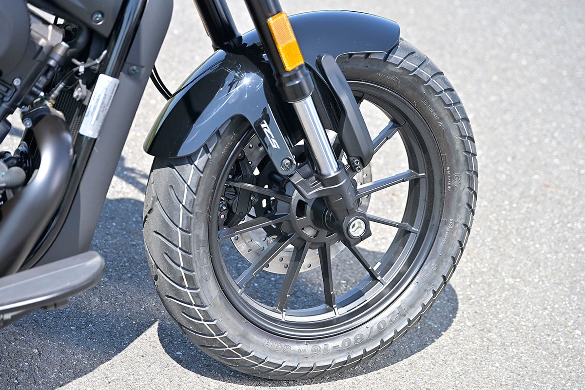 QJモーター「SRV 250A（AMT）」