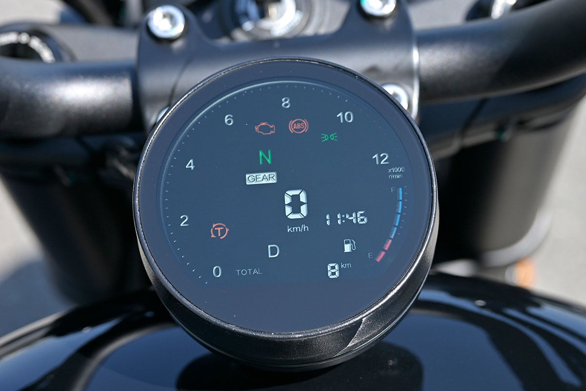 QJモーター「SRV 250A（AMT）」