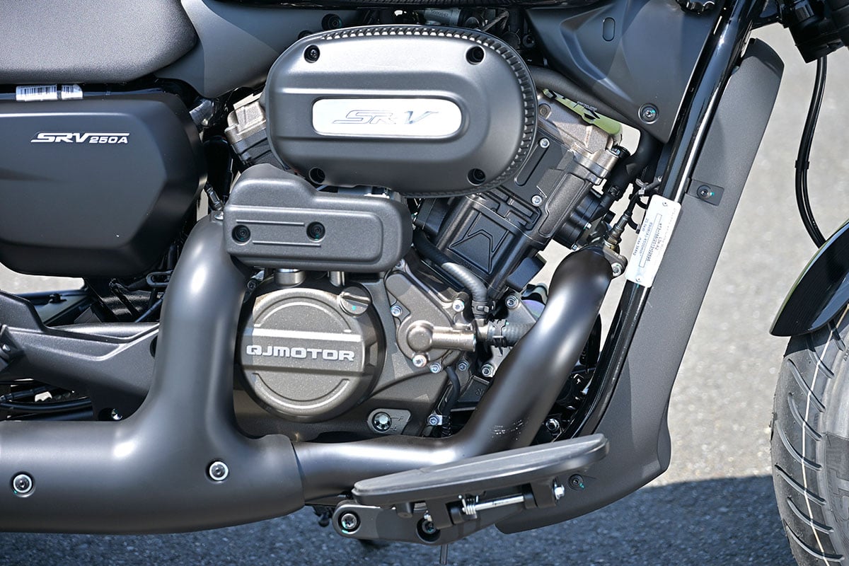 QJモーター「SRV 250A（AMT）」