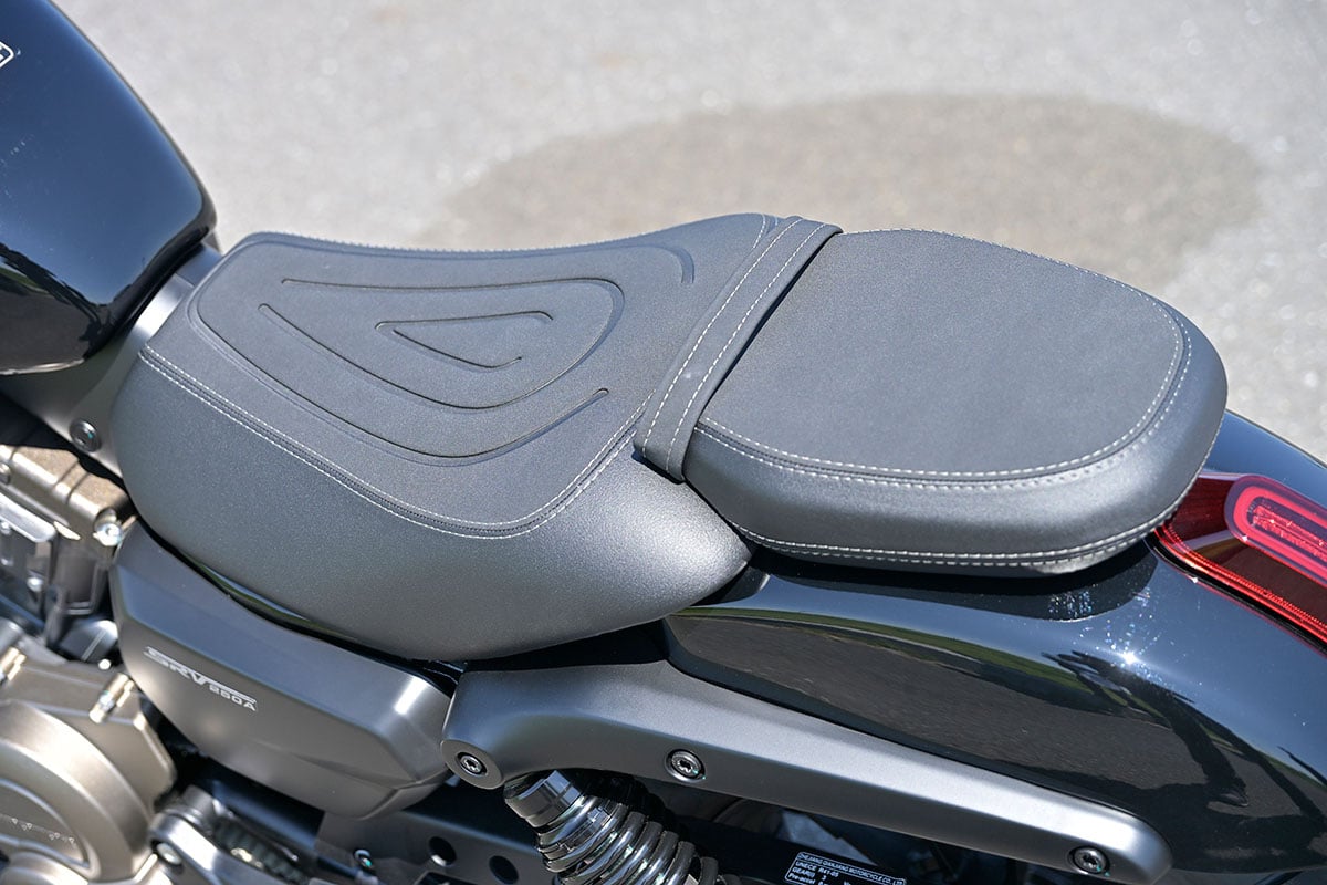 QJモーター「SRV 250A（AMT）」