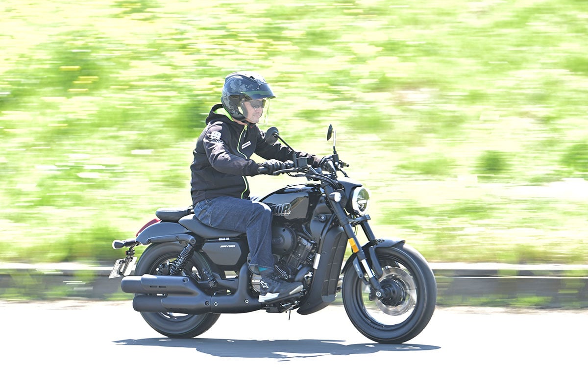 QJモーター「SRV 250A（AMT）」