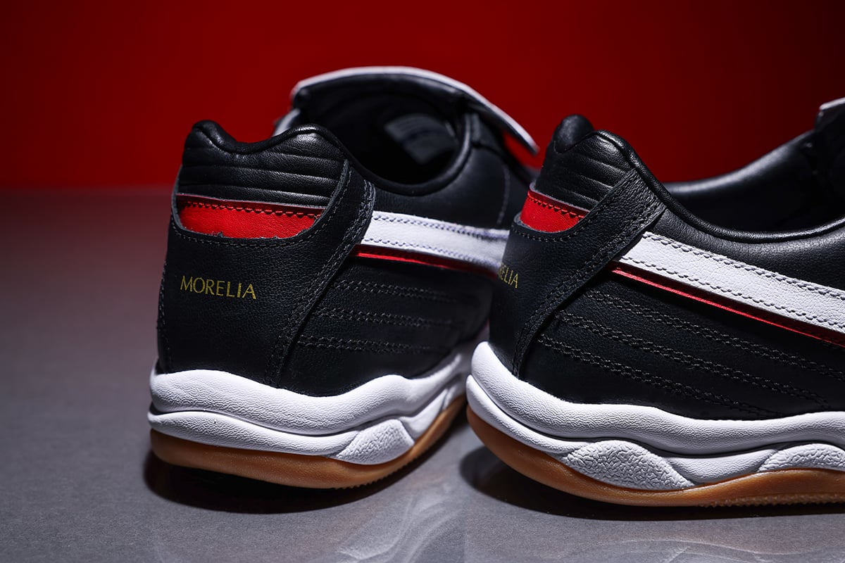 MORELIA LS（ブラック×ホワイト×レッド）：2万900円