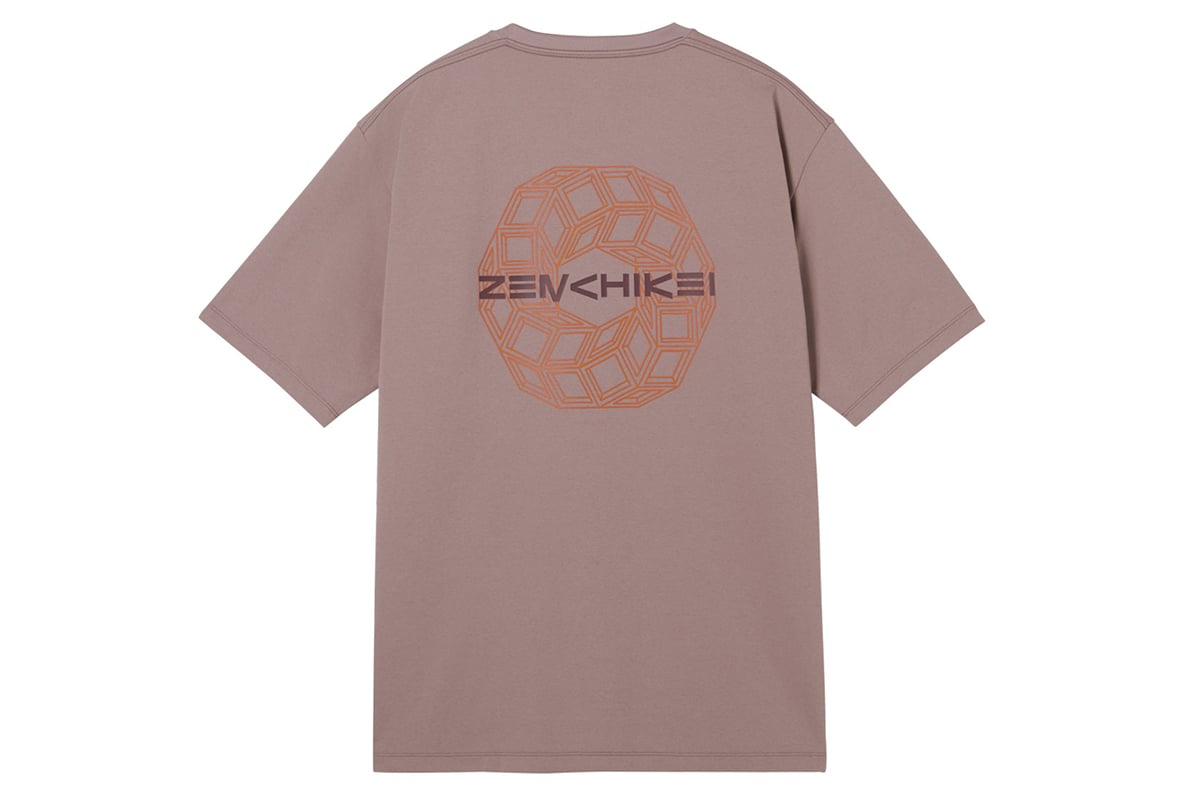 デサント「CL H／S GRAPHIC TEE（06M）」：カシスヨーグルト