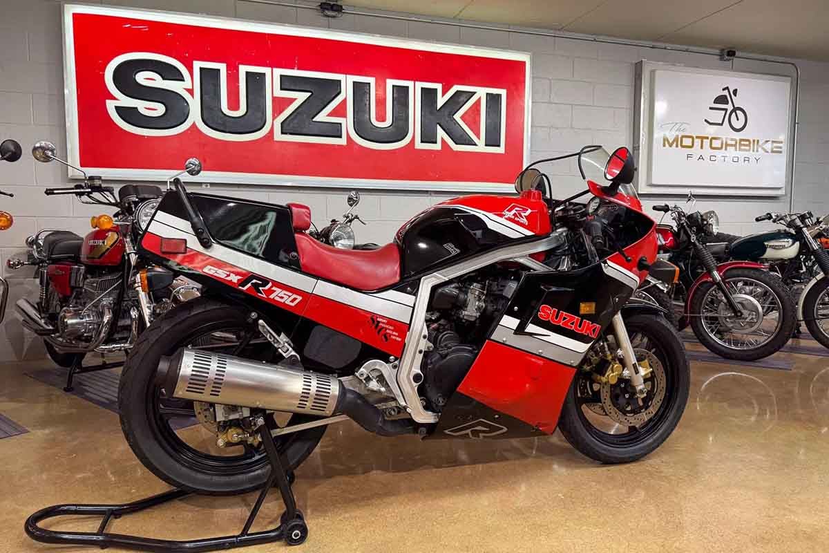 米国オンラインオークションに出品、落札された1986年式スズキ「GSX-R750」