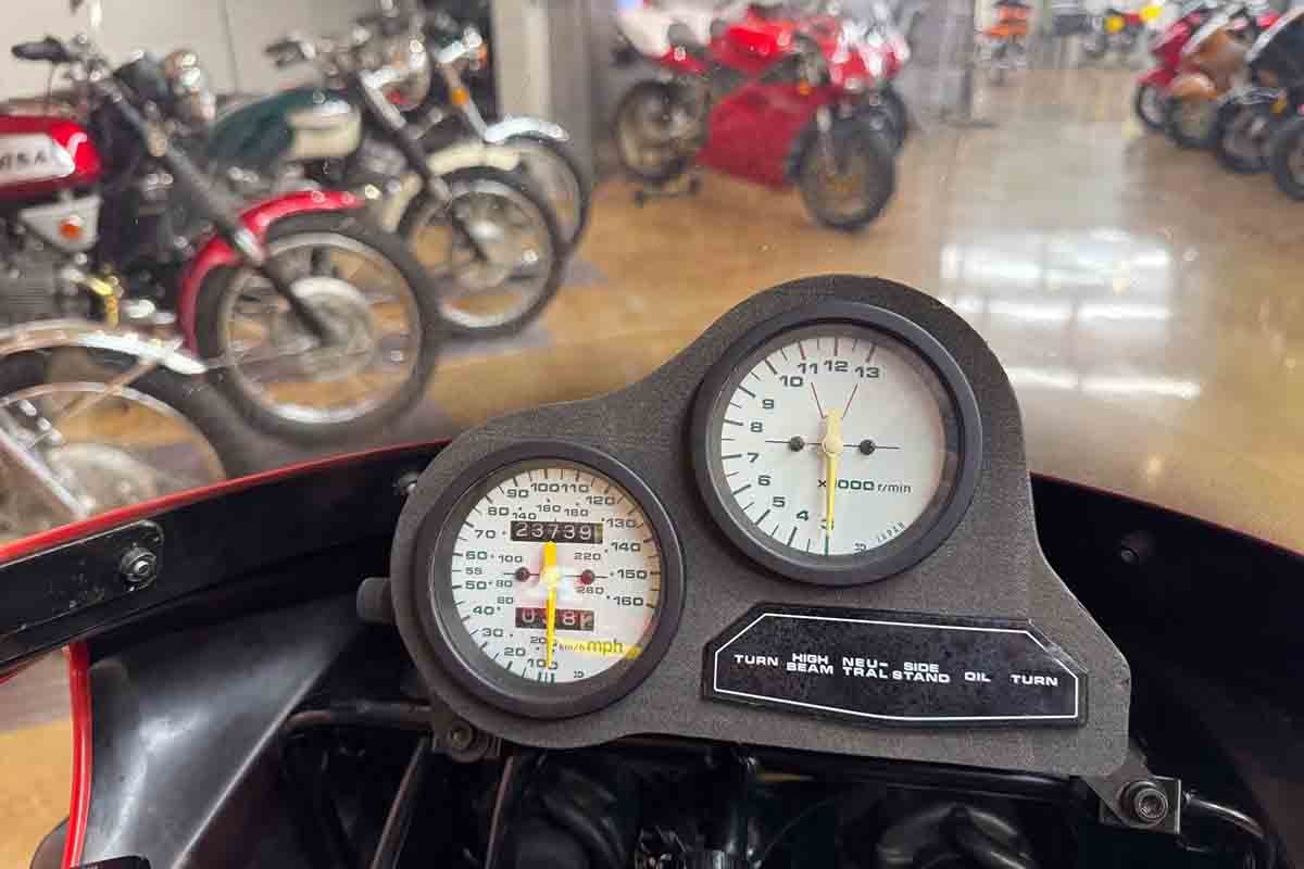 米国オンラインオークションに出品、落札された1986年式スズキ「GSX-R750」