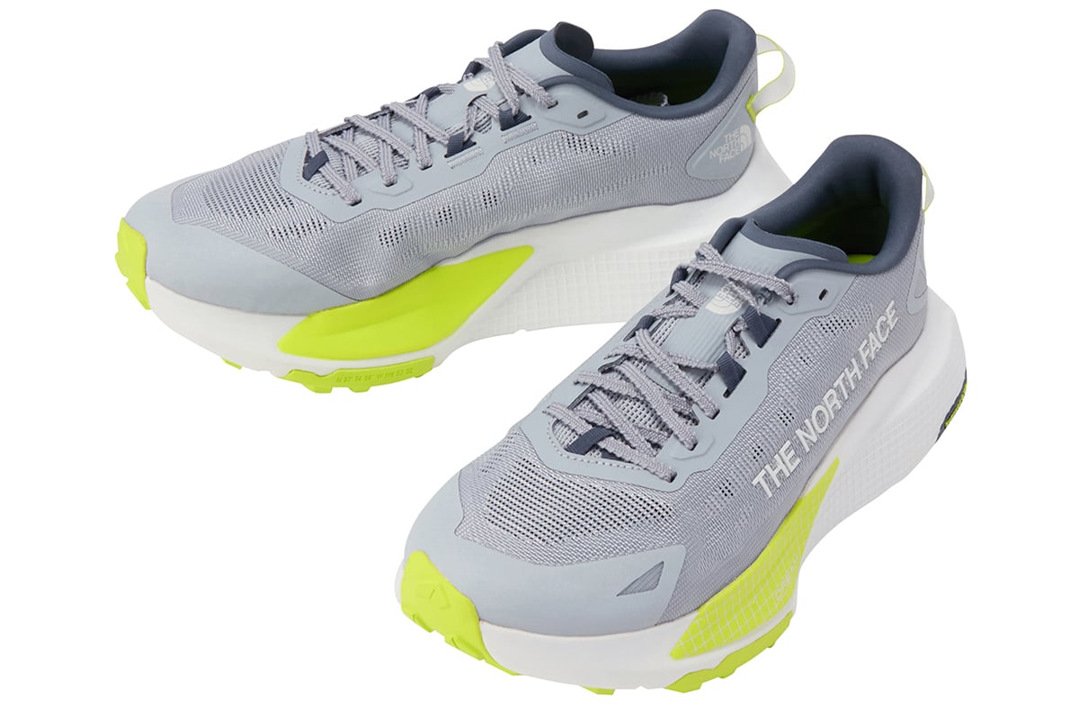 【メンズ】アルタメサ500 V2（フロストグレー×フィズライム）：2万3980円