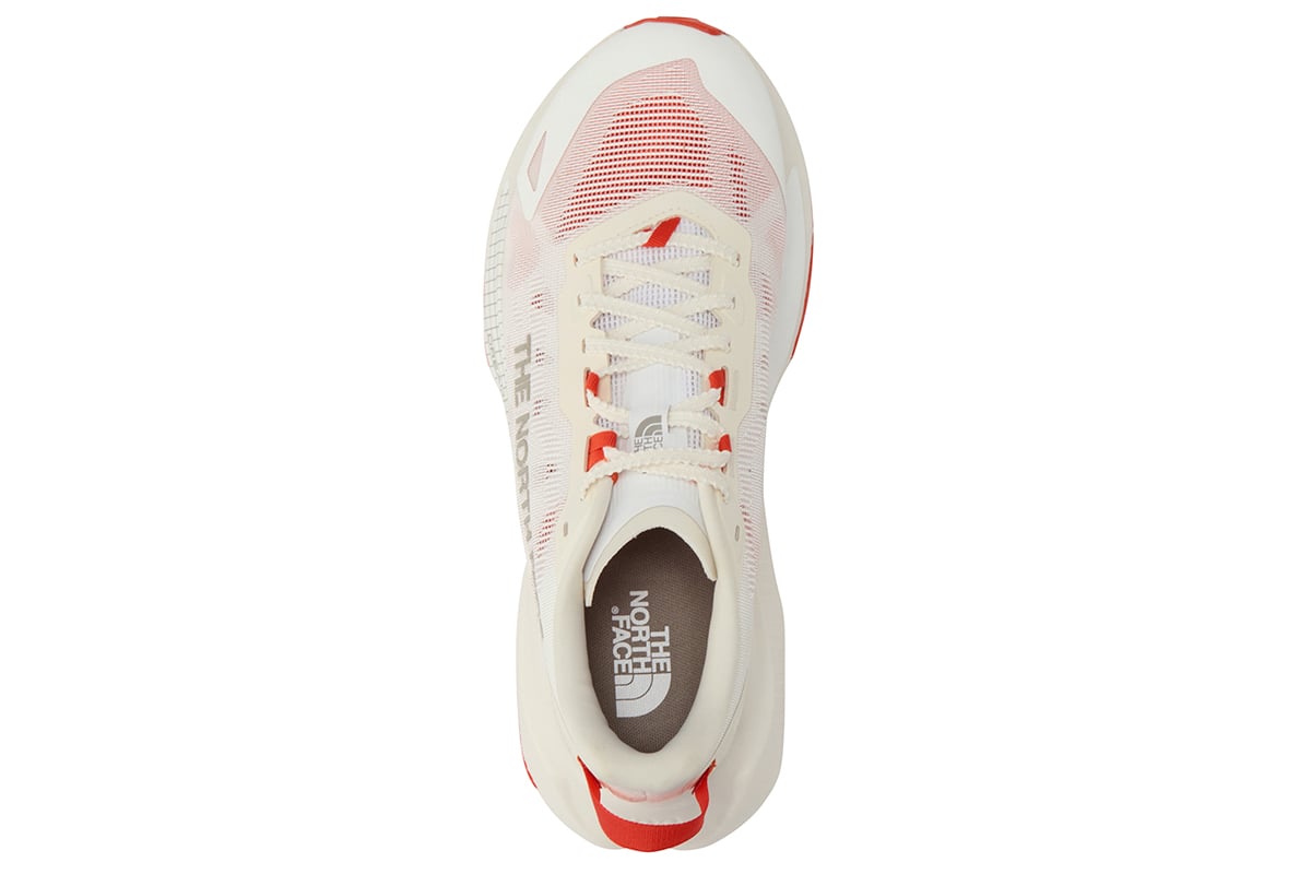 【メンズ】アルタメサ500 V2（TNFホワイト×ラバレッド）：2万3980円