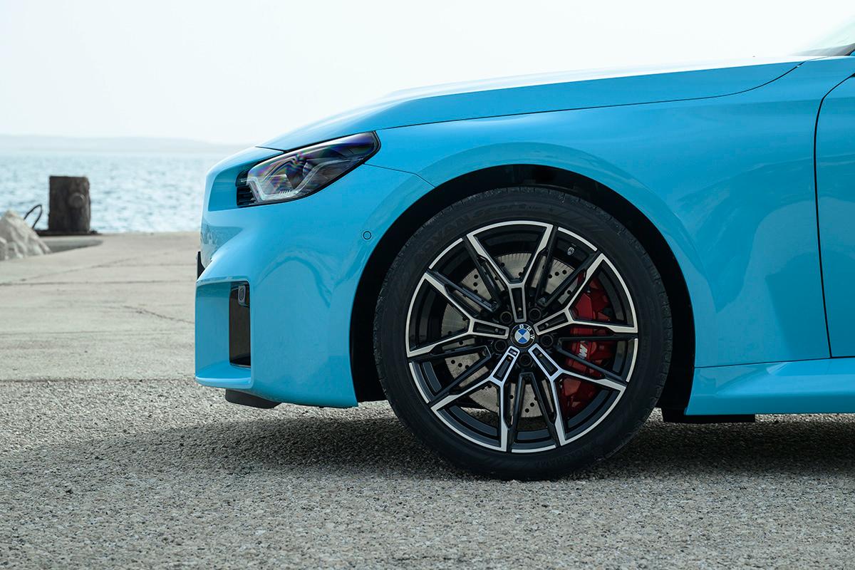 欧州で初公開されたBMW新型「M2 with M xDrive」