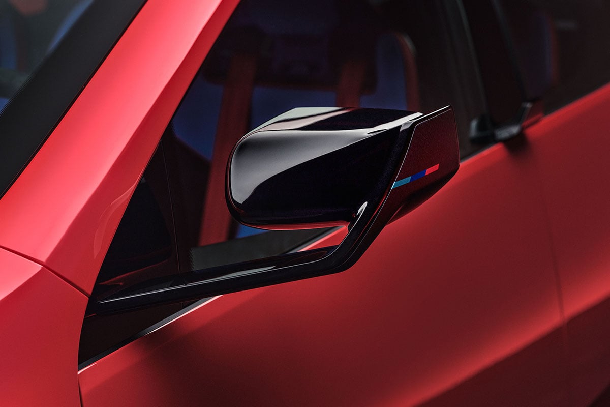 世界初公開されたBMW「M コンセプト ノイエ・クラッセ」