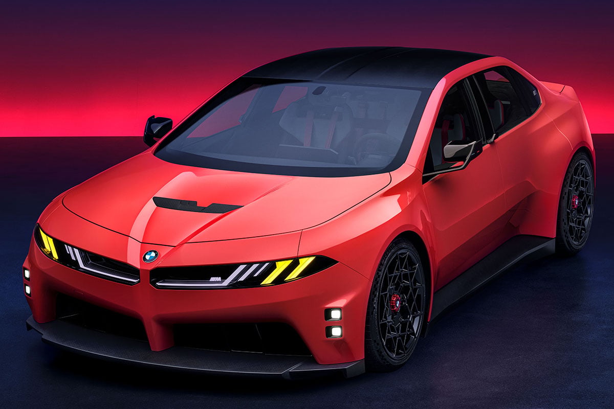 世界初公開されたBMW「M コンセプト ノイエ・クラッセ」