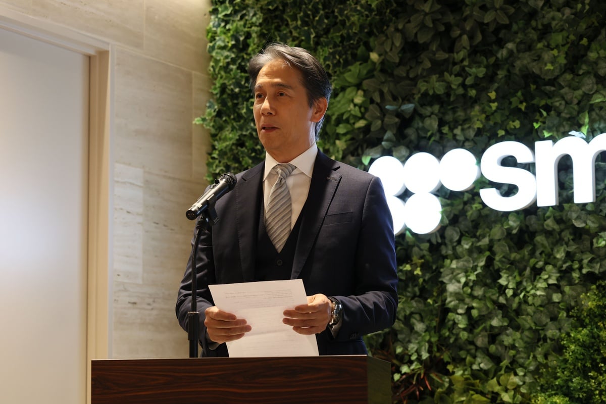 日本におけるSmegの展開を担うテクタイト株式会社の代表取締役・松本能和氏。今後はビルトイン家電を中心に、小型家電でブランド認知を広げる方向性を示した