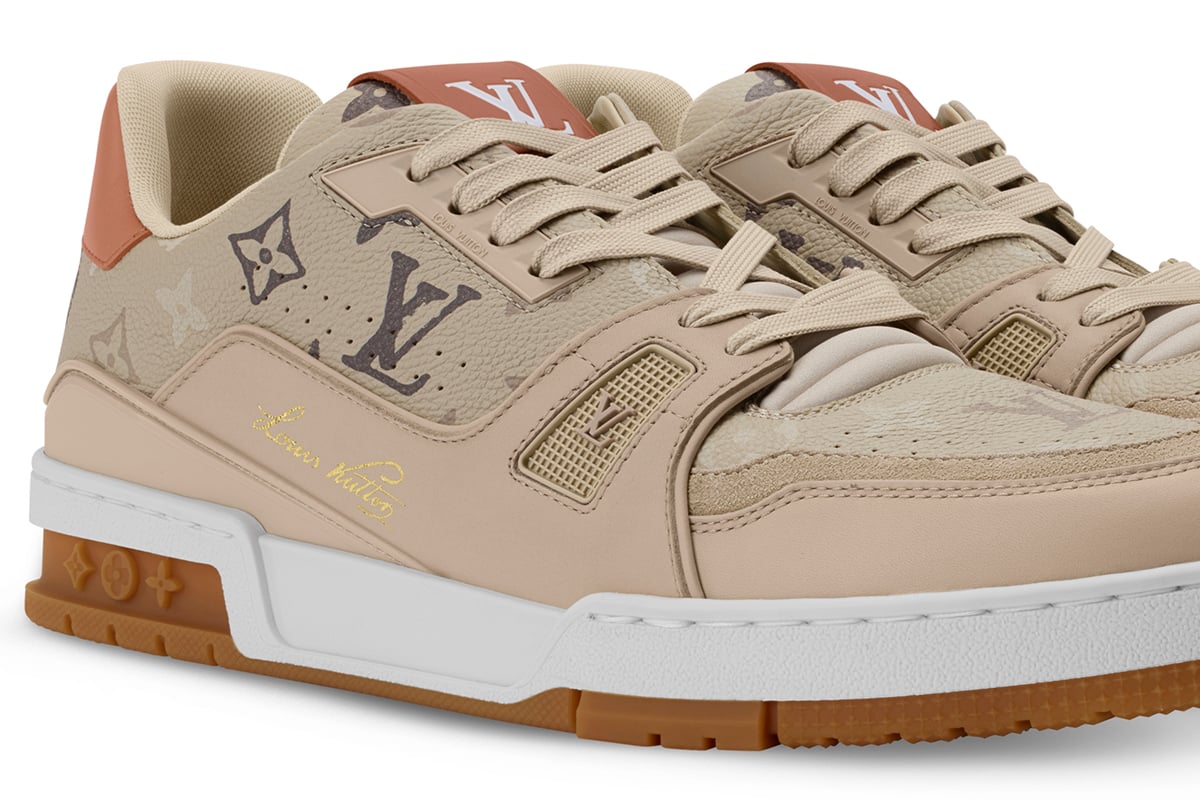 LV トレイナー スニーカー：23万6500円
