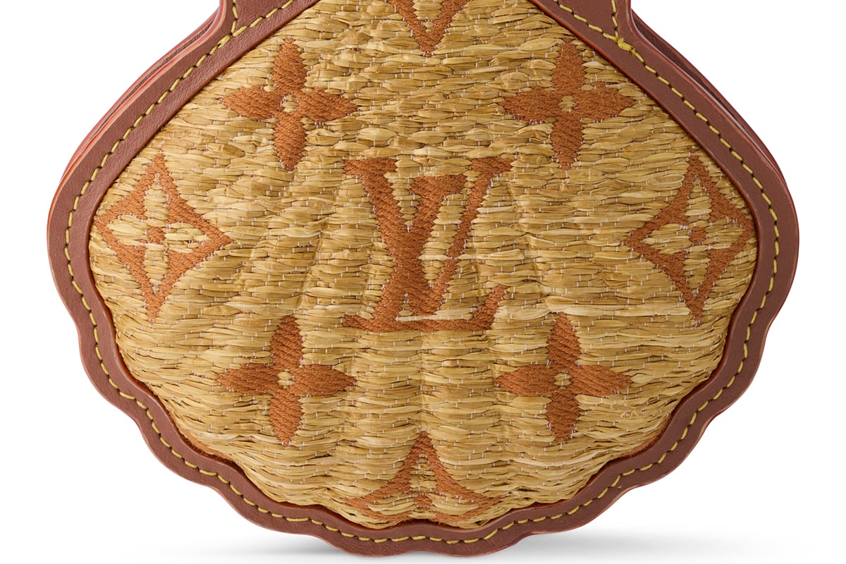 バッグチャーム・LV シェル：17万6000円