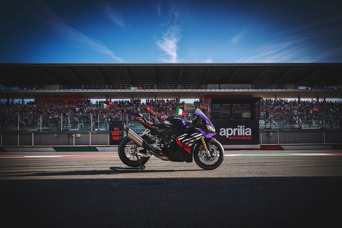 アプリリア新型「RSV4 Factory」
