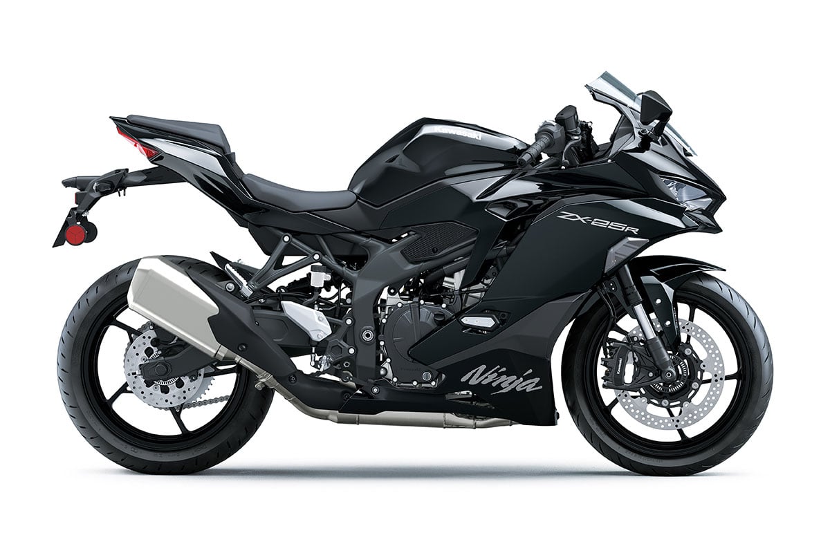 カワサキ「Ninja ZX-25R SE」の2027年モデル