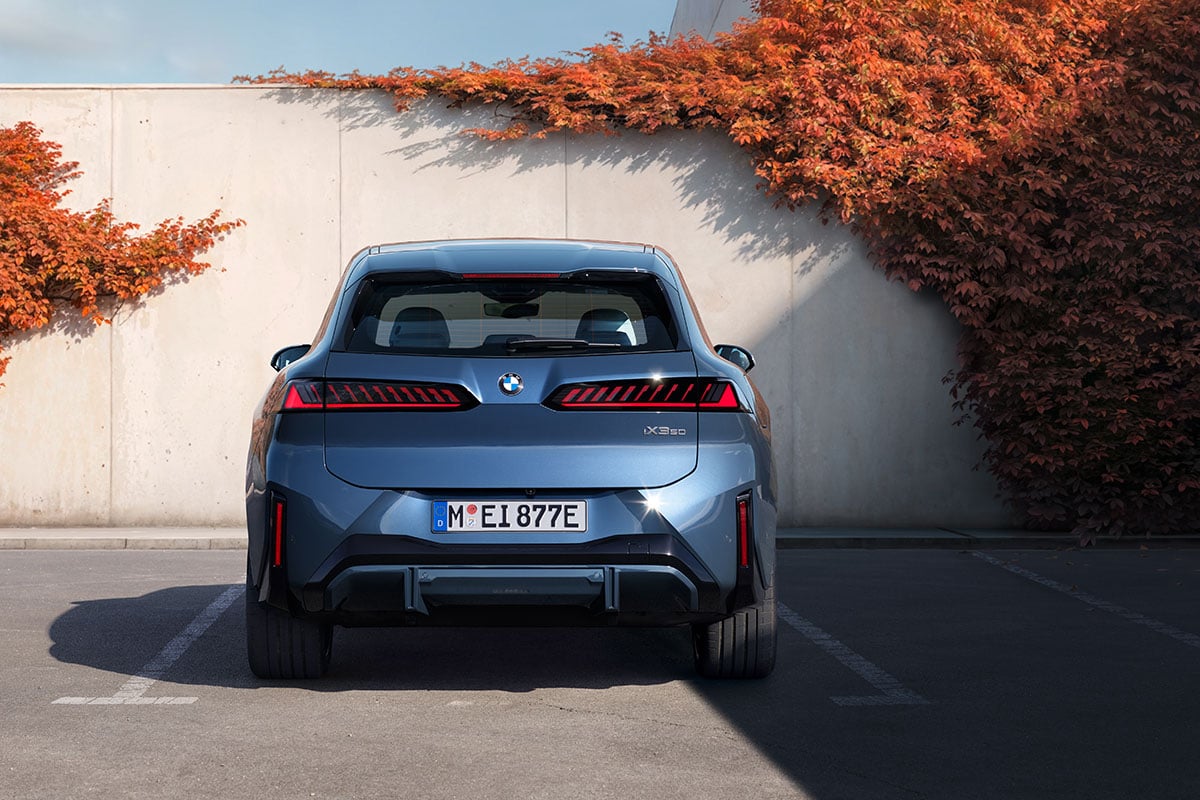 BMW新型「iX3」
