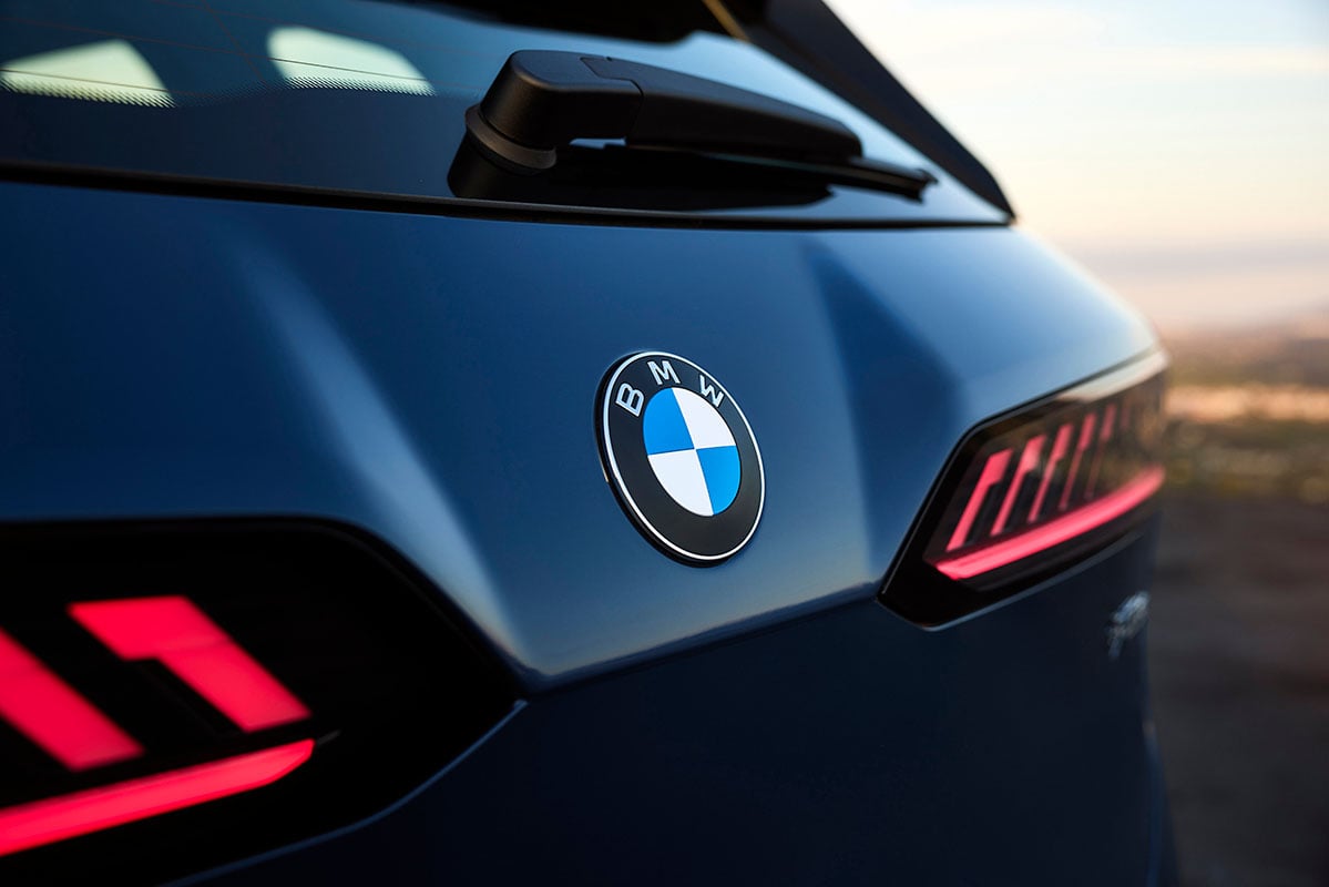 BMW新型「iX3」