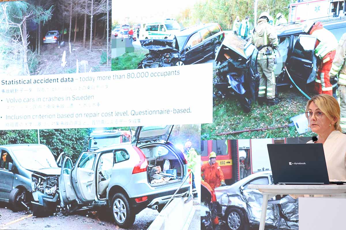 スウェーデンの「ボルボ・カーズ セーフティセンター」で長年安全研究・開発を担うロッタ・ヤコブソン博士を招いて開催された安全セミナーの様子