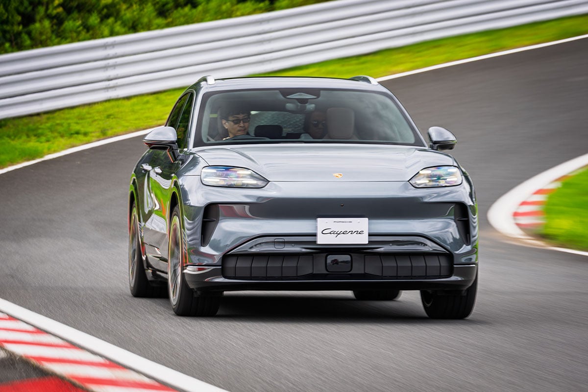 ポルシェ新型「カイエン クーペ エレクトリック」