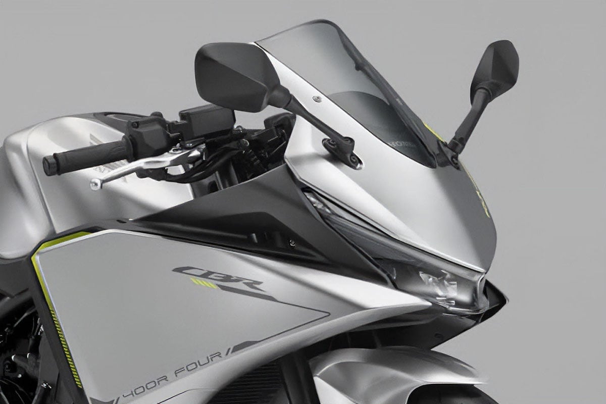 ホンダ「CBR400Rフォア Eクラッチ」