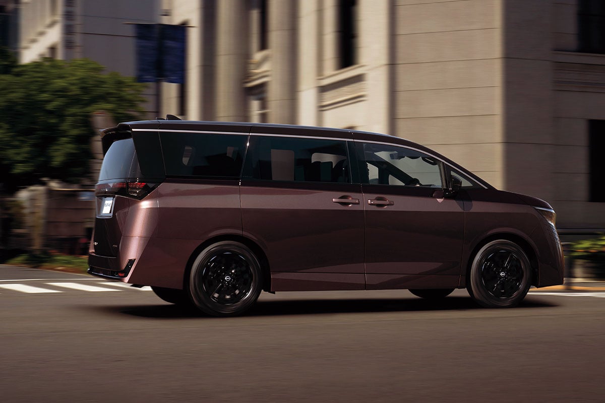 日産 新型「エルグランド」