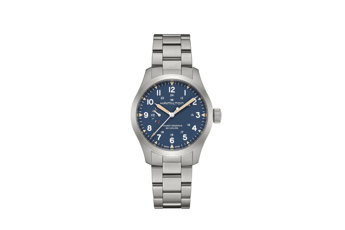 クラシックなフィールドウォッチの世界観に、深みと上質さを添えるデザイン