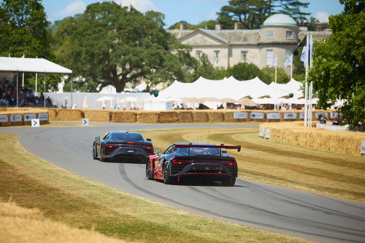 トヨタ「GR GT」と「GR GT3」