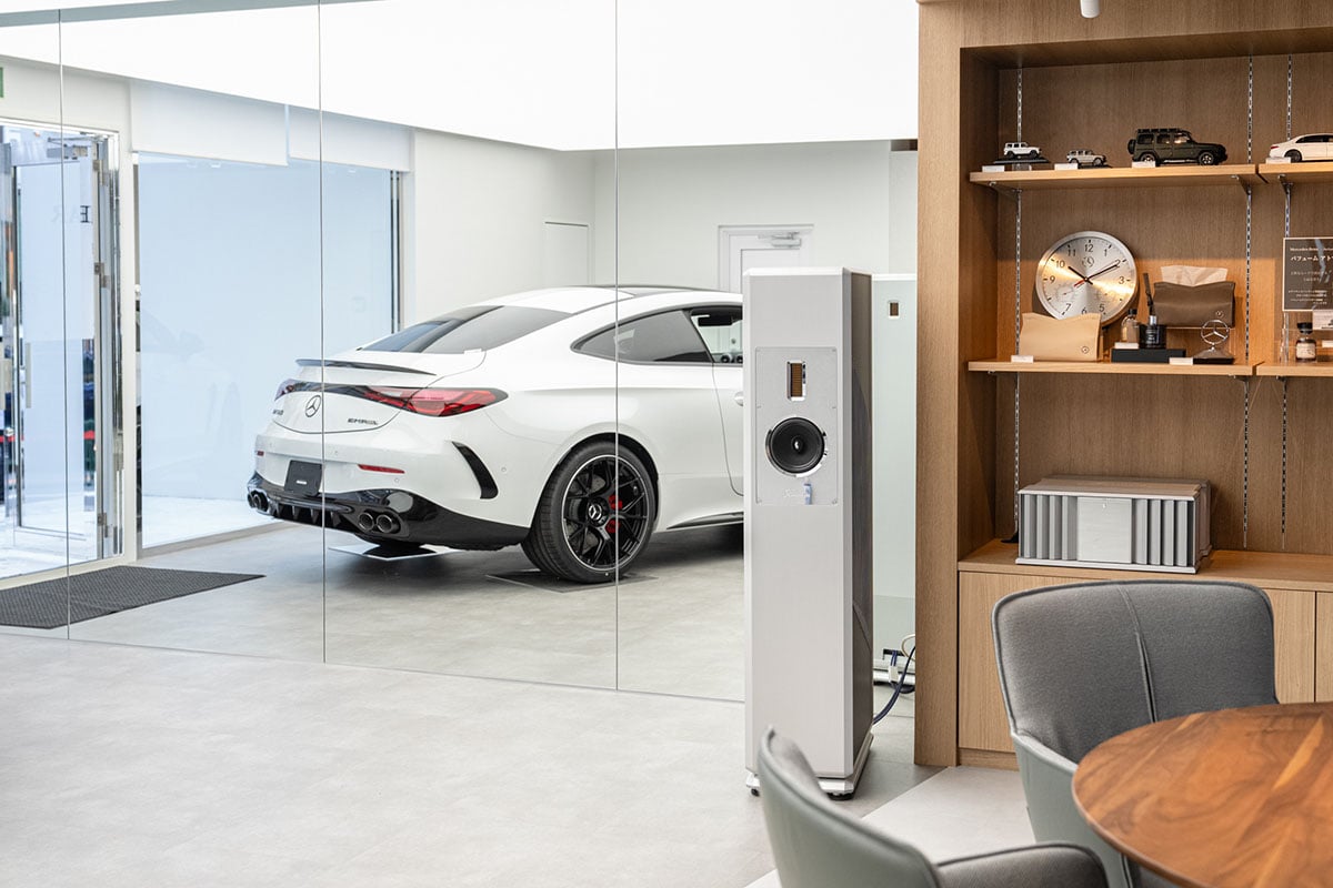 新エリアと併設の音楽バーがオープンした「Mercedes-Benz STUDIO TOKYO」