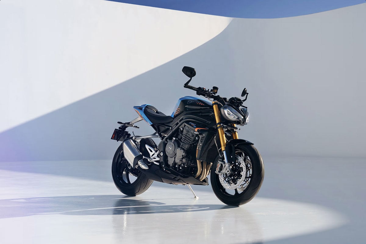 トライアンフ「スピードトリプル1200RS」