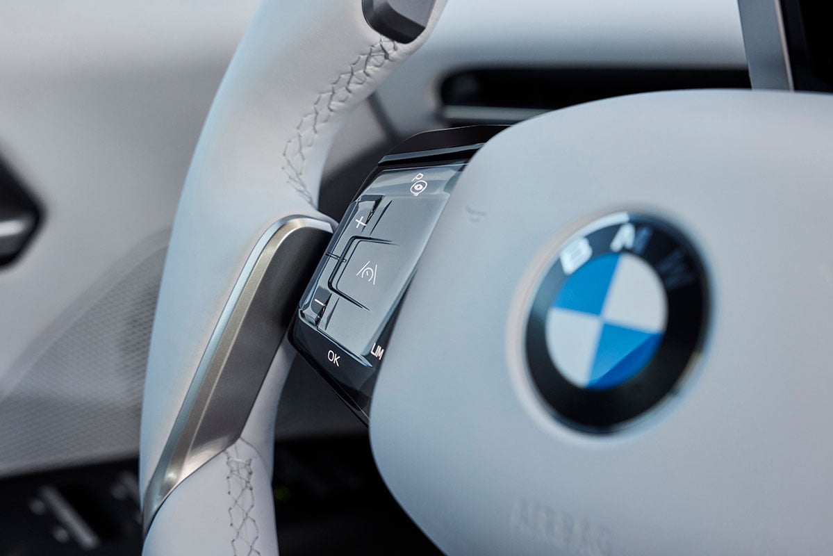 BMW新型「iX3」