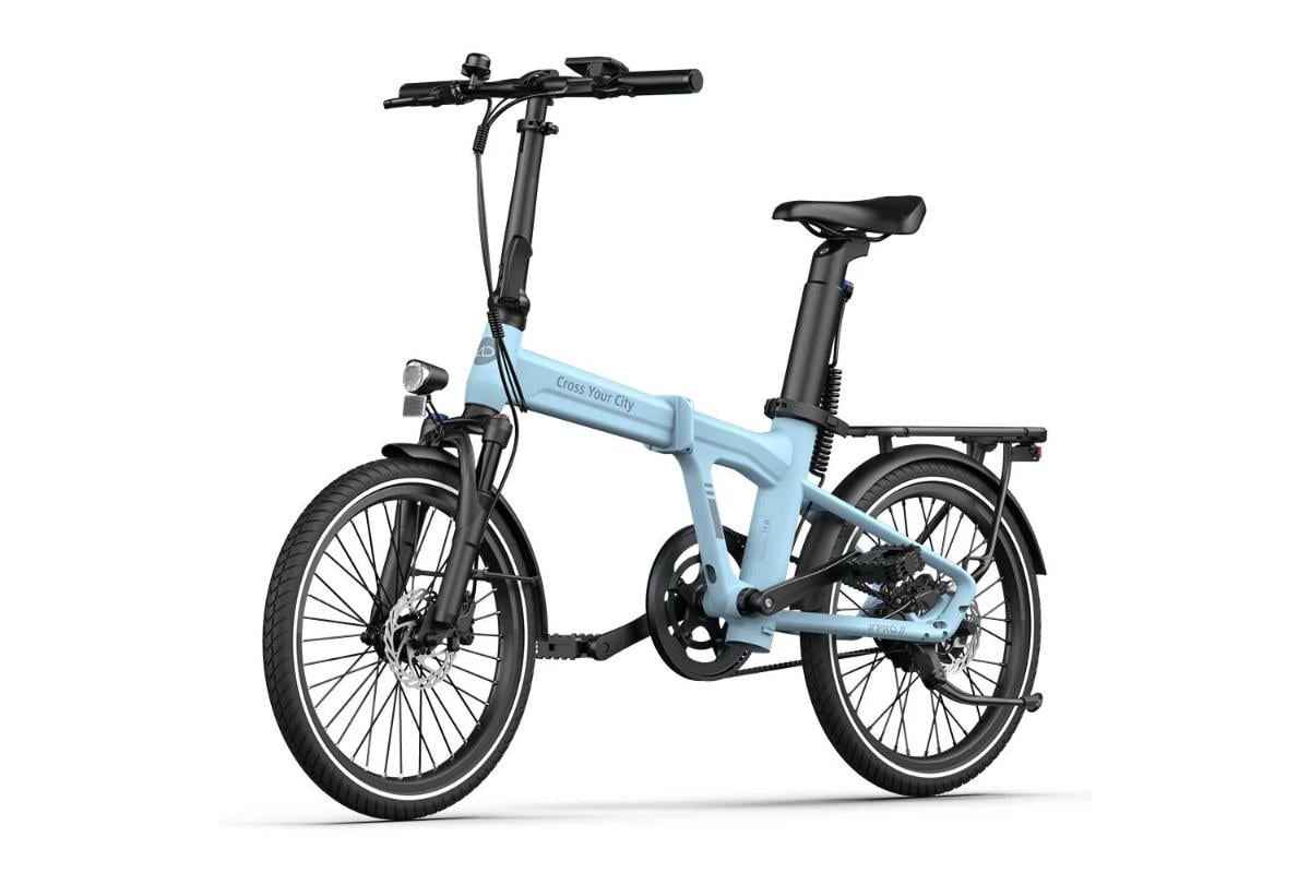 Air 20 Pro（ブルー）：21万8000円