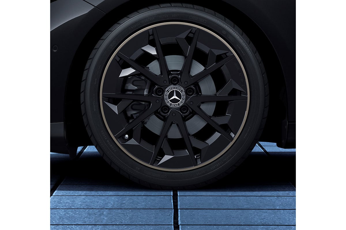 メルセデス・ベンツ新型「CLA 180 ローンチエディション」