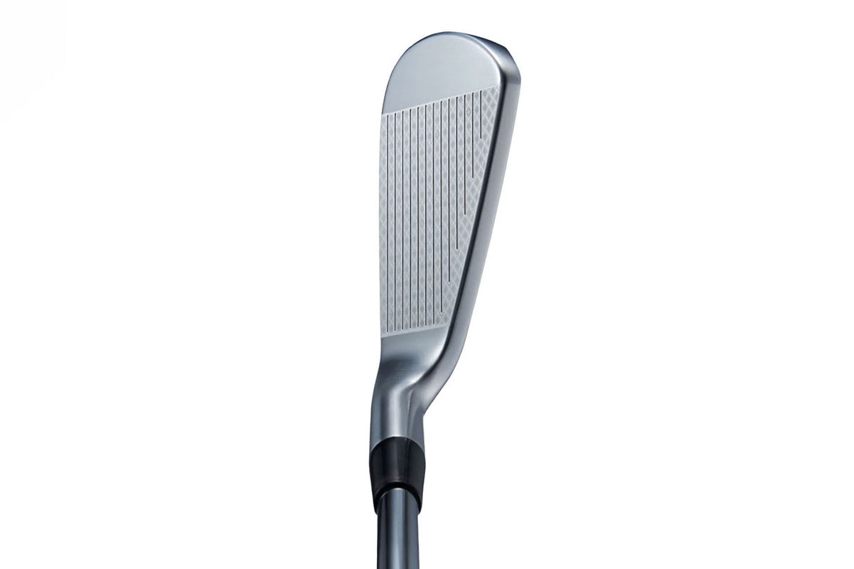 「ONOFF FORGED IRON KURO LIMITED BLACK」