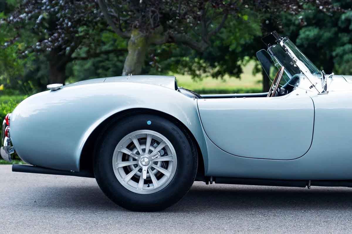 オークションに出品予定の1966年式シェルビー「427コブラ」(c)2026 Courtesy of RM Sotheby's