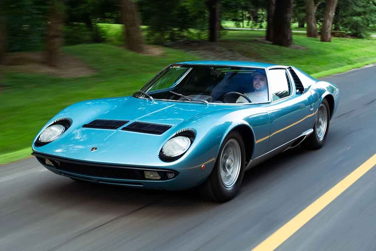 オークションに出品予定の1968年式ランボルギーニ「ミウラ P400S」(c)2026 BROAD ARROW Auctions