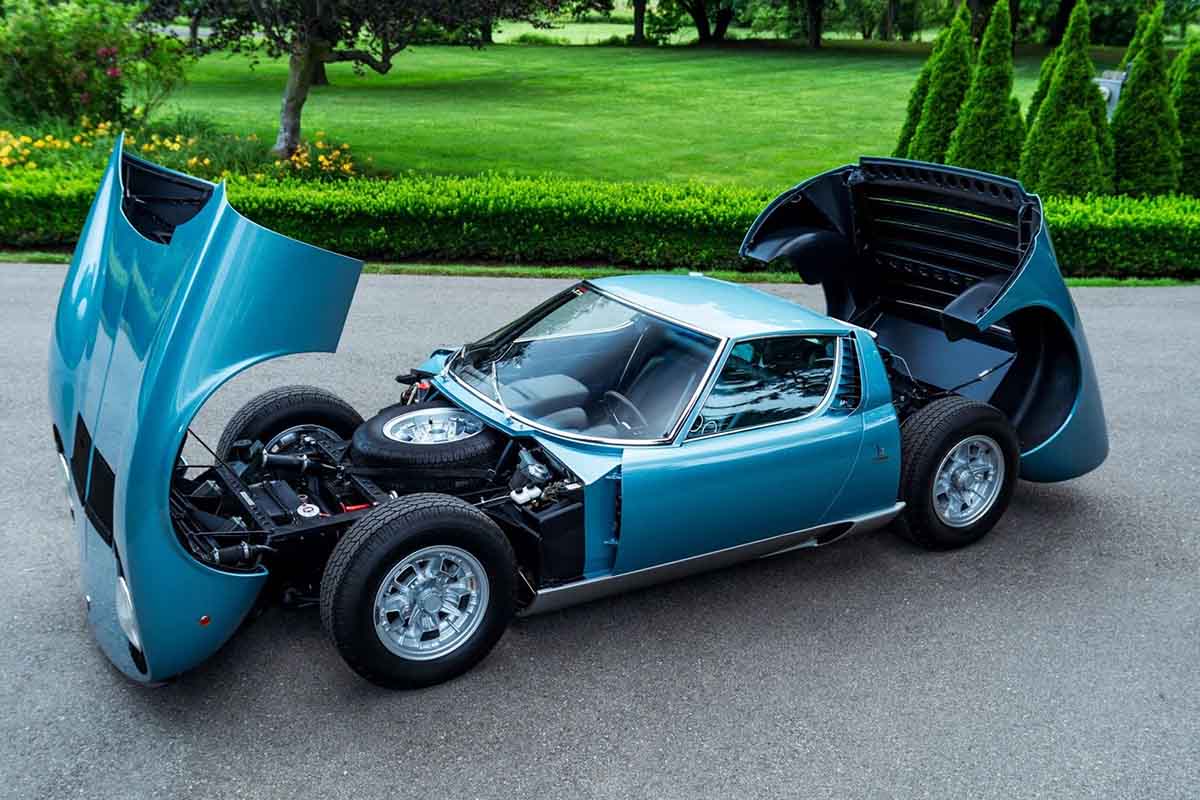 オークションに出品予定の1968年式ランボルギーニ「ミウラ P400S」(c)2026 BROAD ARROW Auctions
