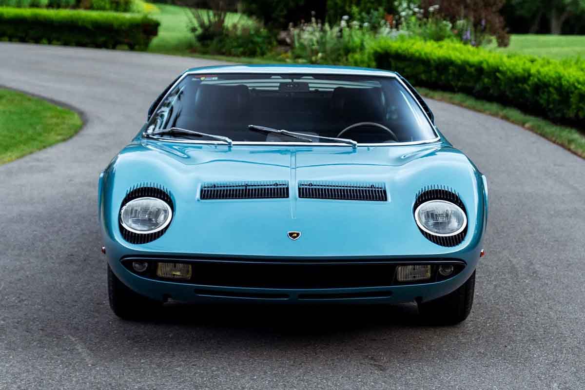 オークションに出品予定の1968年式ランボルギーニ「ミウラ P400S」(c)2026 BROAD ARROW Auctions