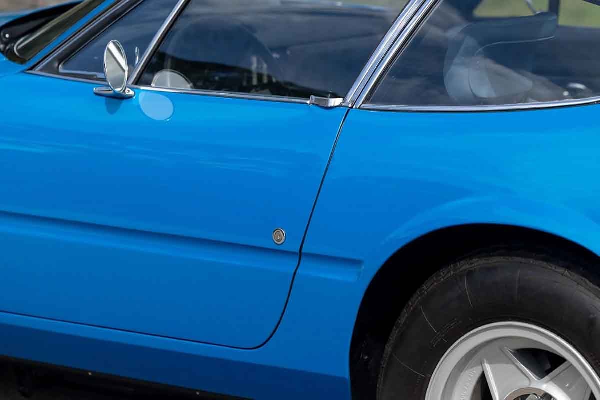 オークションに出品予定の1971年製フェラーリ「365GTB／4 デイトナ」(c)2026 BROAD ARROW Auctions