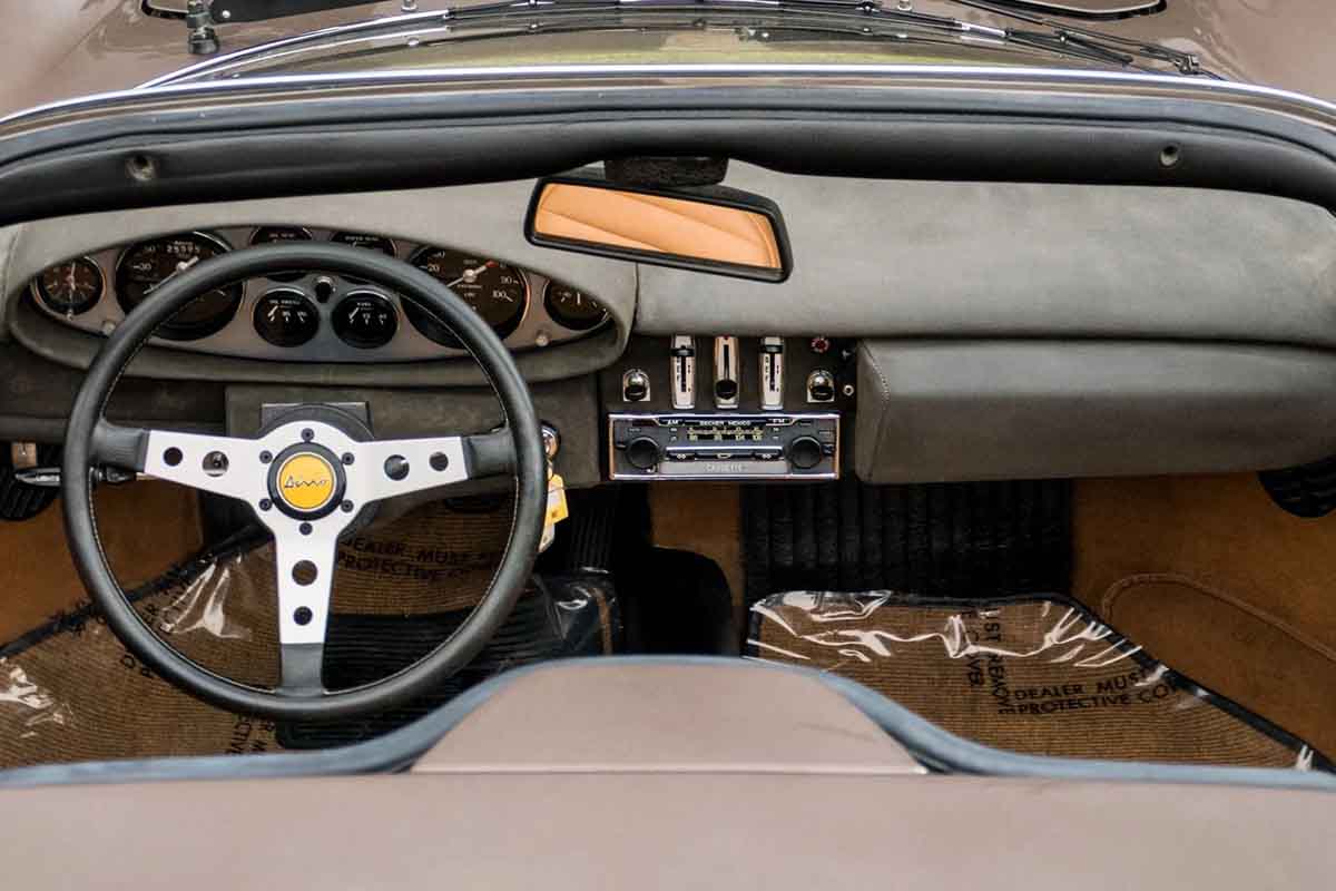 オークションに出品予定の1973年式「ディーノ246GTS」(c)2026 BROAD ARROW Auctions