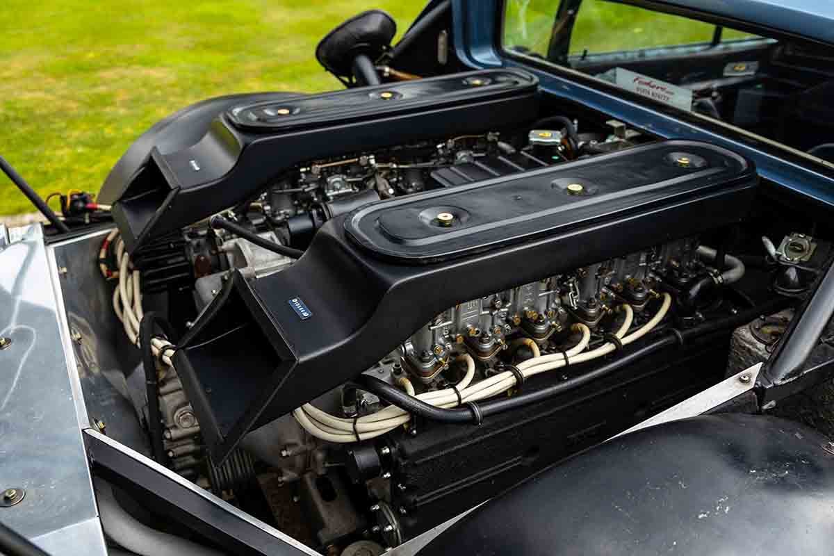 オークションに出品予定の1974年式フェラーリ「365GT4BB」Tom Gidden(c)2026 Courtesy of RM Sotheby's
