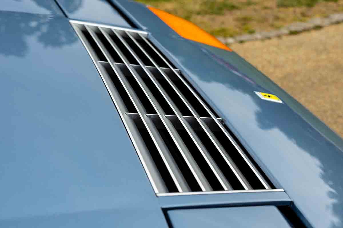 オークションに出品予定の1974年式フェラーリ「365GT4BB」Tom Gidden(c)2026 Courtesy of RM Sotheby's