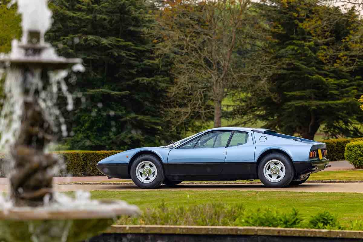 オークションに出品予定の1974年式フェラーリ「365GT4BB」Tom Gidden(c)2026 Courtesy of RM Sotheby's