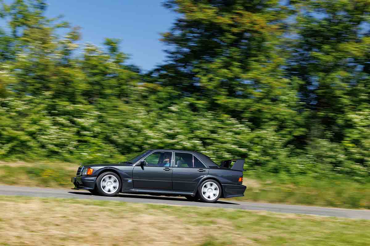 オークションに出品され落札された1990年式メルセデス・ベンツ「190E 2.5 16エボリューションII」Peter Singhof(c)2026 Courtesy of RM Sotheby's