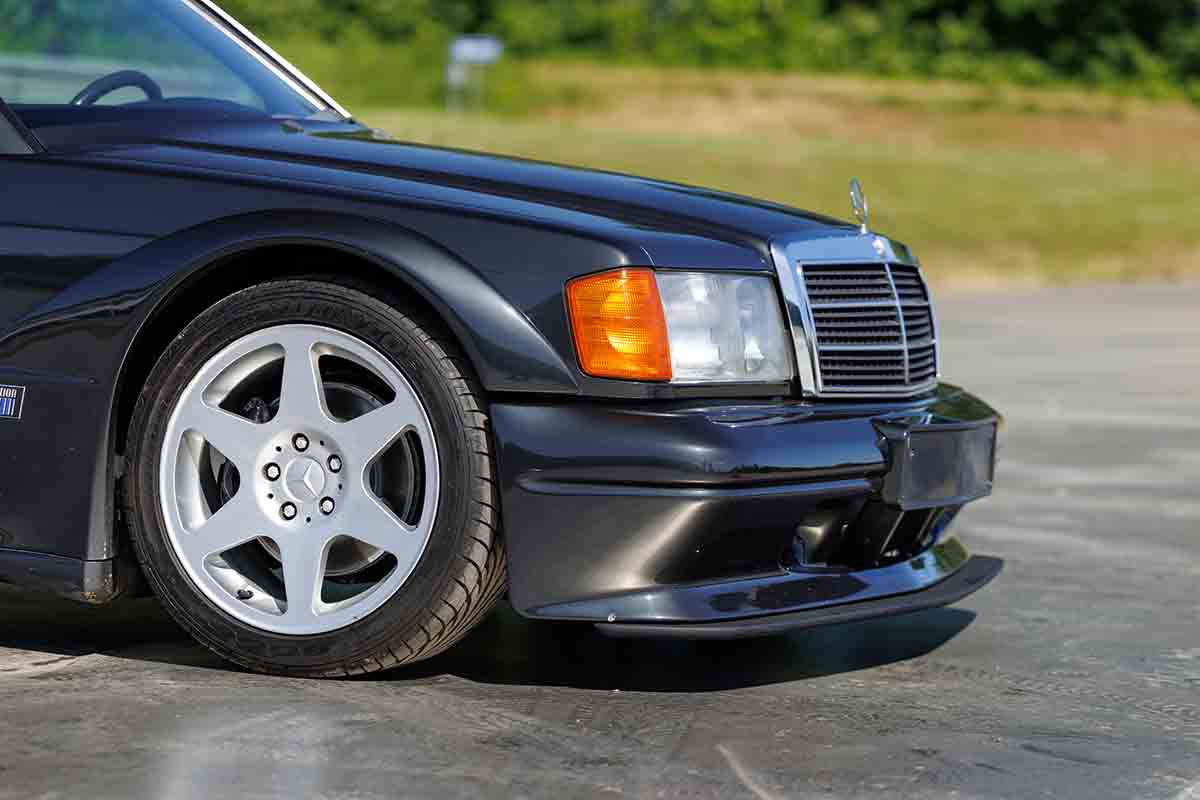 オークションに出品され落札された1990年式メルセデス・ベンツ「190E 2.5 16エボリューションII」Peter Singhof(c)2026 Courtesy of RM Sotheby's